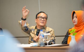 Profil Immanuel Ebenezer: Aktivis Demokrasi yang Kini Jadi Wamenaker