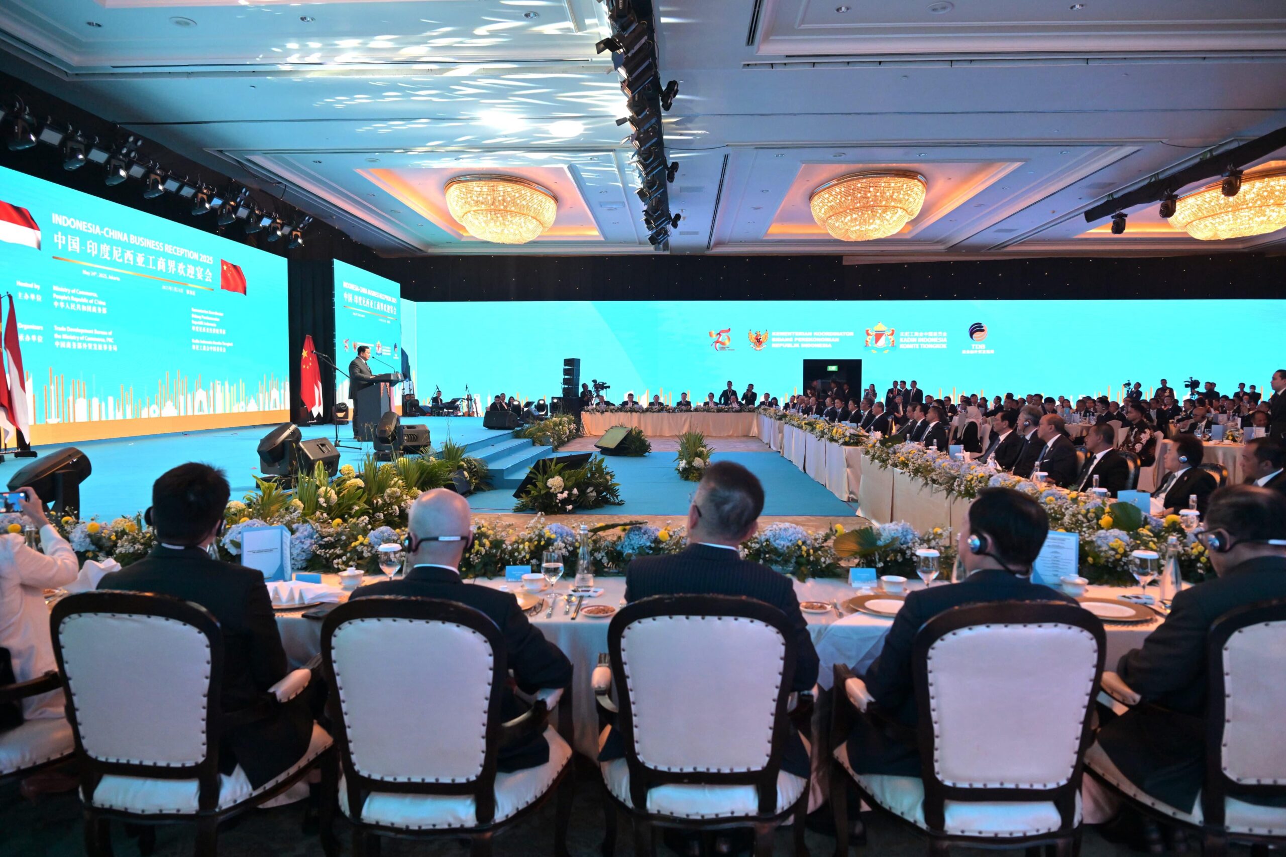 Prabowo dan Premier Li Qiang Hadiri Resepsi Bisnis Indonesia-China 2025