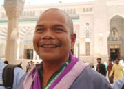 Petugas Haji Alami Luka Bakar di Kaki Akibat Panas Terik Saat Mengantar Jemaah Petugas Haji Alami Luka Bakar di Kaki Akibat Panas Terik Saat Mengantar Jemaah
