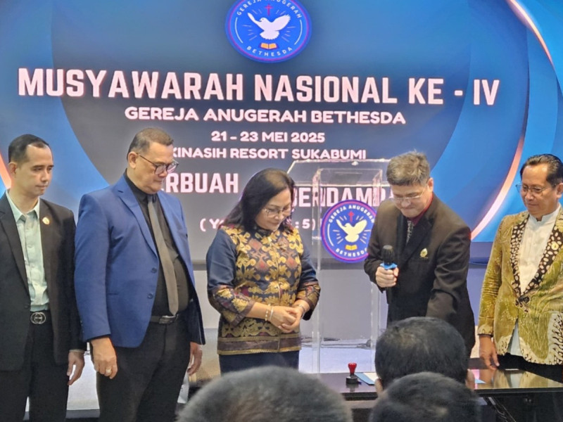 Penandatanganan MoU: Sinode Gereja dan Ditjen Bimas Kristen Gagas Penanaman 10.000 Pohon untuk Ekoteologi