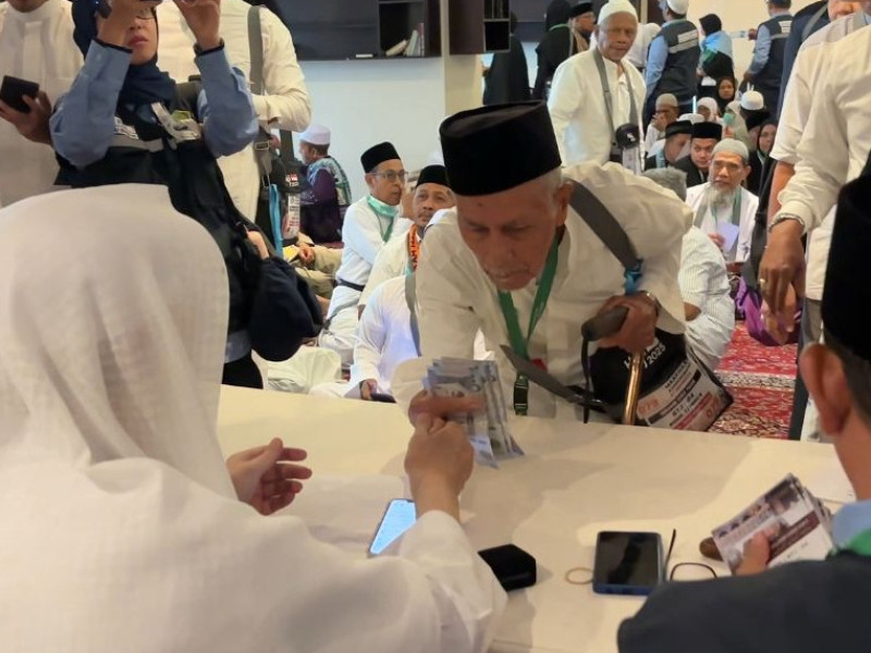Jemaah Haji Asal Aceh Dapat 2.000 SAR dari Baitul Asyi
