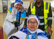 Perjalanan Haji Santi dan Ibunda, Anak Penjual Rampe yang Inspiratif