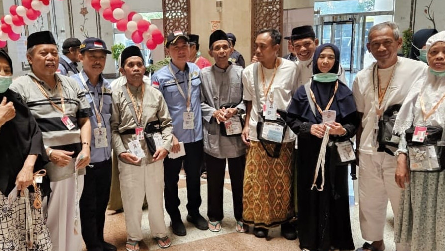 Kegembiraan Jemaah Menerima Kartu Nusuk: Alhamdulillah, Sangat Senang!