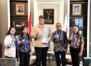 Menpora Dito Ajak Kader GMKI Sukseskan Kongres Ke-39 di Samarinda Menpora Dito Ajak Kader GMKI Sukseskan Kongres Ke-39 di Samarinda