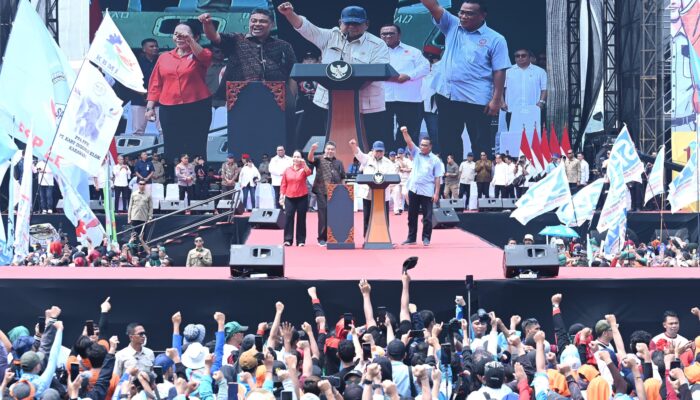 Presiden Prabowo Hadiri Peringatan Hari Buruh Internasional 2025, Simbol Dukungan Pemerintah untuk Buruh Indonesia