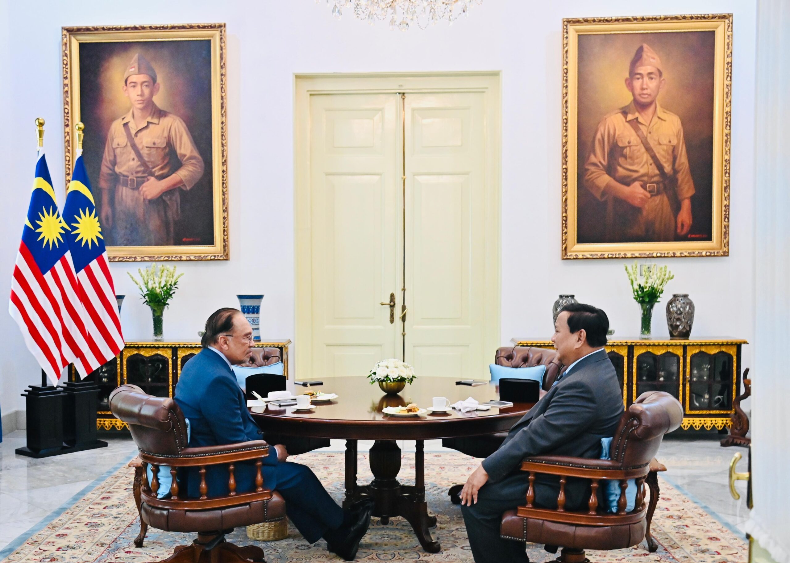 Prabowo dan Anwar: Persahabatan dan Kemitraan Strategis di Kancah Internasional