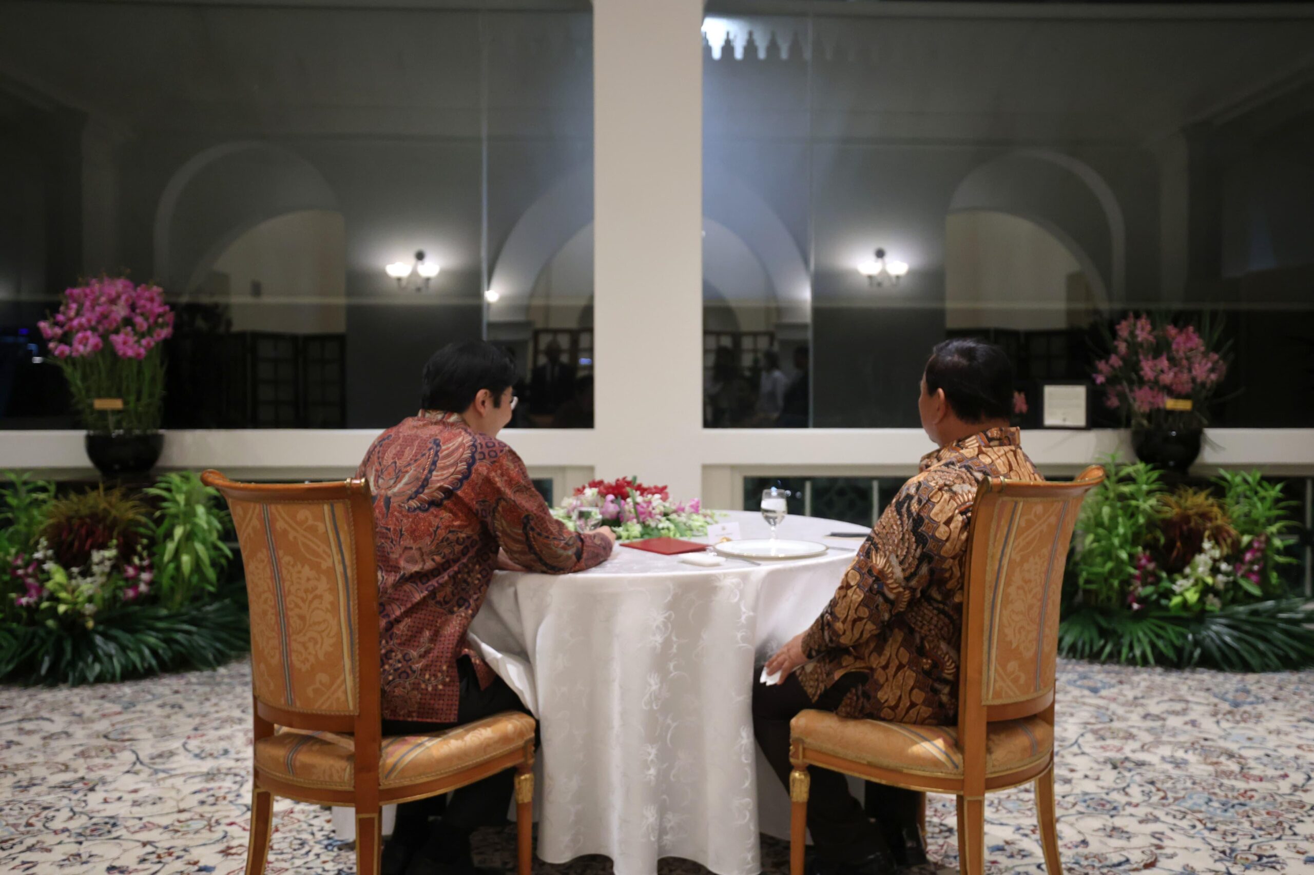 Presiden Prabowo dan PM Wong Pererat Hubungan dalam Makan Malam Pribadi di Sri Temasek