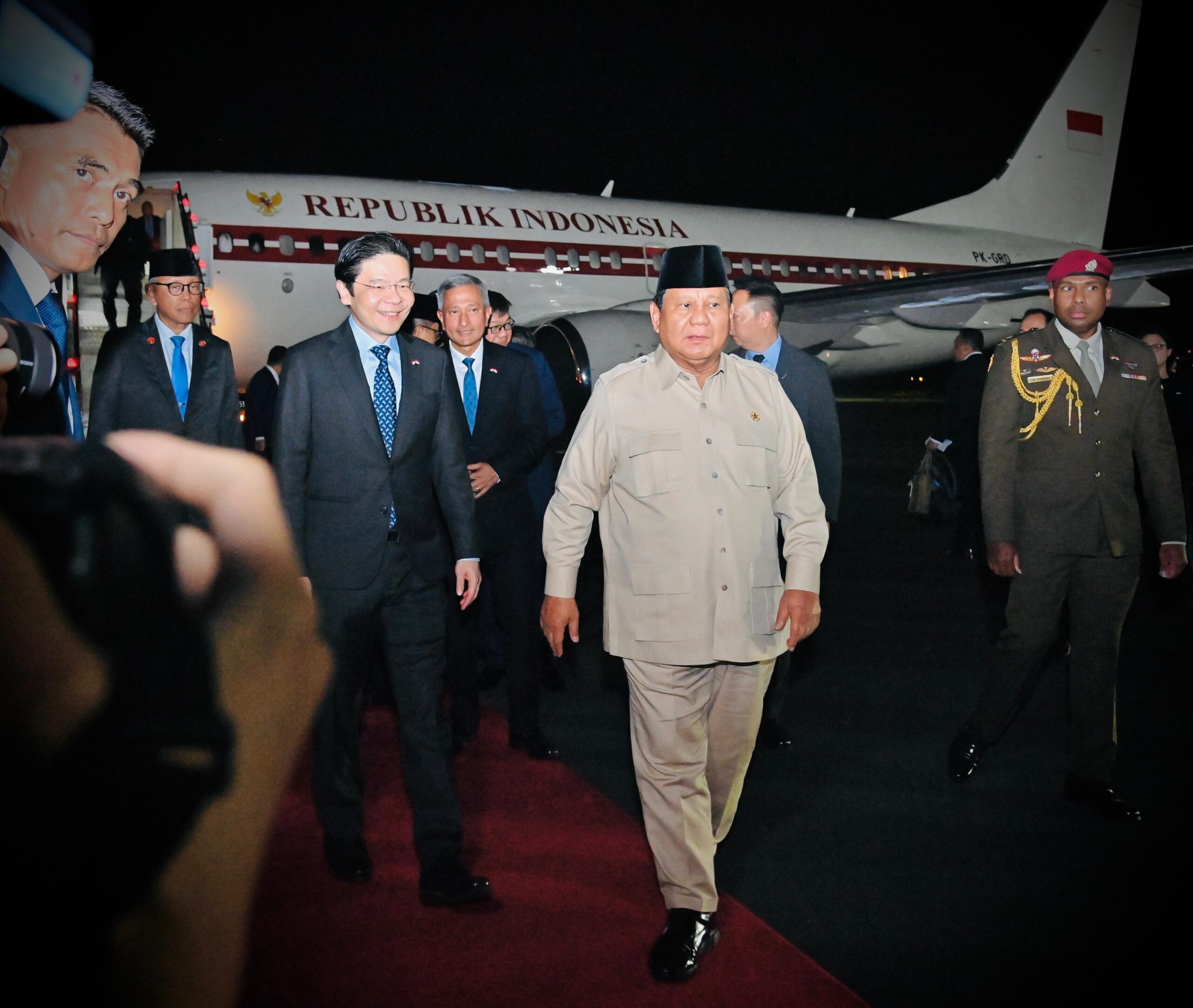 Kunjungan ke Singapura: Presiden Prabowo Disambut PM Lawrence Wong