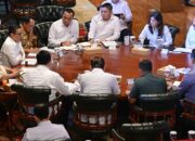Presiden Prabowo Bahas Kondisi Global dan Strategi Nasional Bersama Menteri di Hambalang