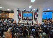 Pemerintah Cabut Empat Izin Tambang untuk Lindungi Kawasan Konservasi Raja Ampat Pemerintah Cabut Empat Izin Tambang untuk Lindungi Kawasan Konservasi Raja Ampat
