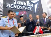 Prabowo Saksikan 27 Kontrak Baru, Dorong Penguatan Industri Pertahanan Nasional Prabowo Saksikan 27 Kontrak Baru, Dorong Penguatan Industri Pertahanan Nasional