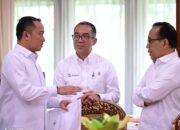 Prabowo Tingkatkan Ekonomi Desa dengan Koperasi Merah Putih