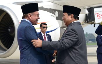Presiden Prabowo Sambut PM Anwar: Lambang Kedekatan Dua Negara Serumpun