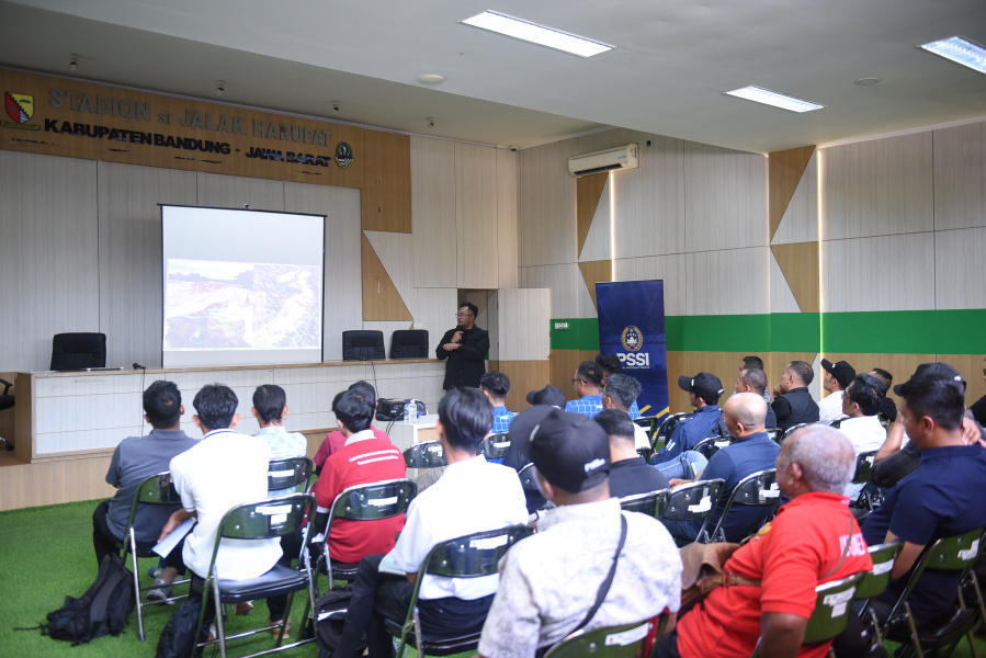 Peningkatan Kualitas Lapangan Jadi Fokus Utama dalam Pitch Workshop PSSI