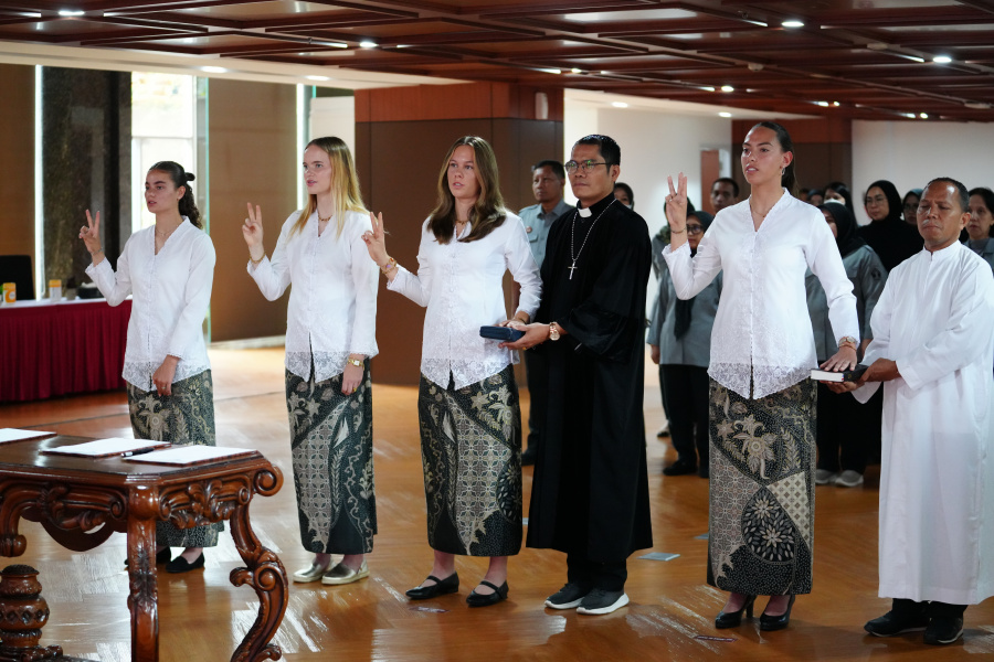 Emily, Felicia, Iris, dan Isa Diresmikan Sebagai WNI, Siap Perkuat Timnas Sepakbola Putri