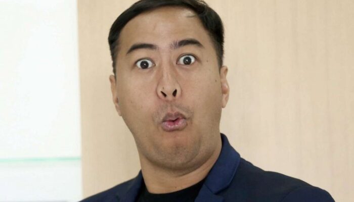 Kisah Viral: Pandji Pragiwaksono Buka-Bukaan Tentang Uang Pertama dari Ardi Bakrie di Usia SD