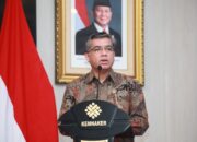 Kemnaker Tegaskan Komitmen Layanan Publik Bersih lewat Penandatanganan Pakta Integritas Nasional Kemnaker Tegaskan Komitmen Layanan Publik Bersih lewat Penandatanganan Pakta Integritas Nasional