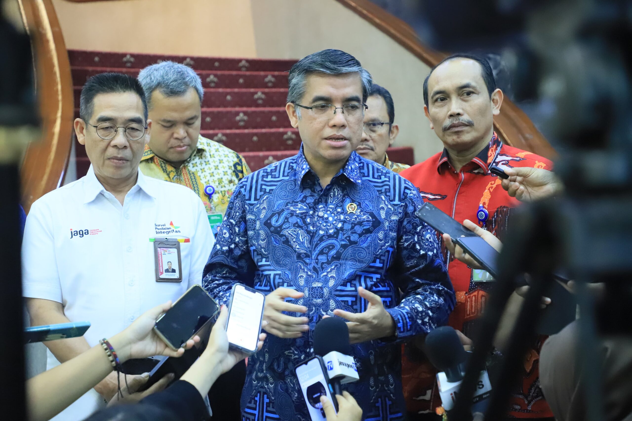 Menaker Yassierli Tegaskan Komitmen Bangun Layanan Ketenagakerjaan Bebas KKN