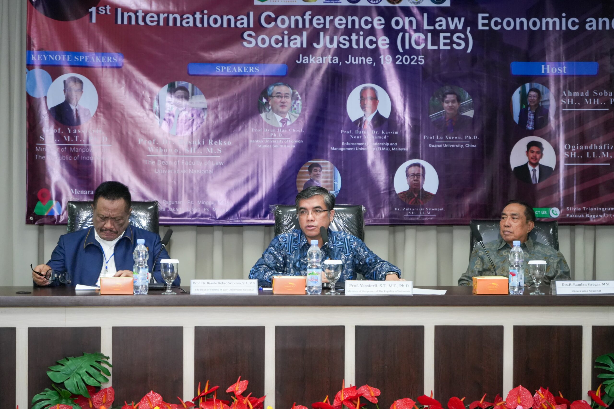 Menaker Yassierli Dorong Reformasi Hubungan Industrial yang Inklusif dan Berkeadilan