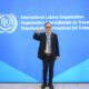 Wamenaker di ILC: Tiga Strategi Konkret Atasi Dominasi Sektor Informal