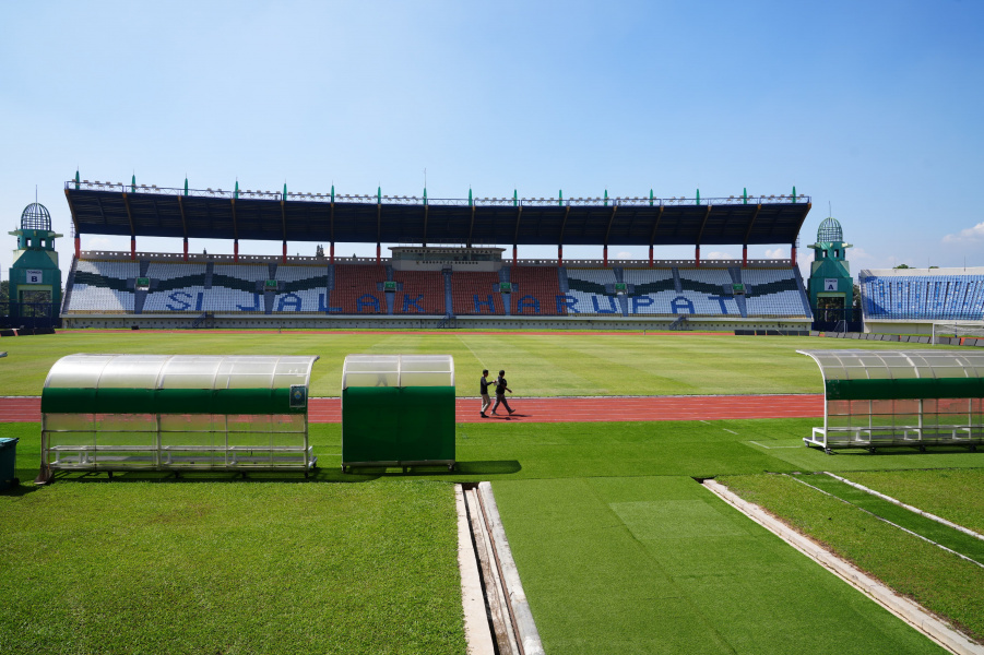 Pengecekan Kesiapan Stadion Si Jalak Harupat untuk OC Piala Presiden 2025