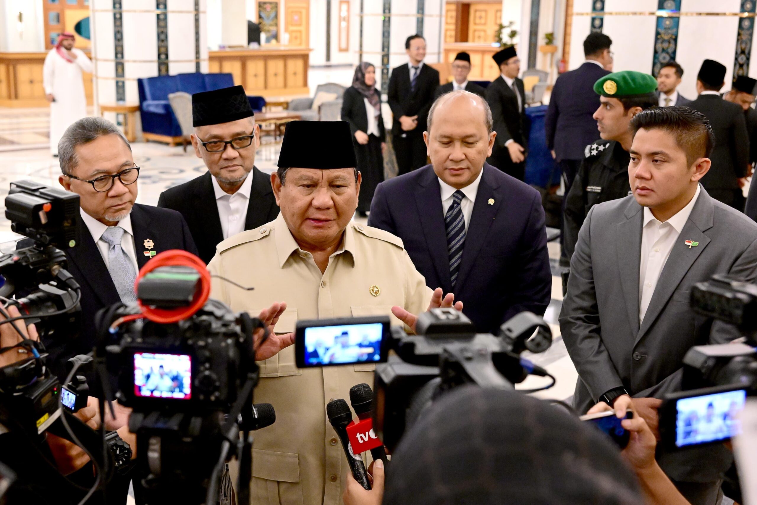 Presiden Prabowo Instruksikan Tindakan Penyelamatan KMP Tunu Pratama Jaya dari Tanah Suci