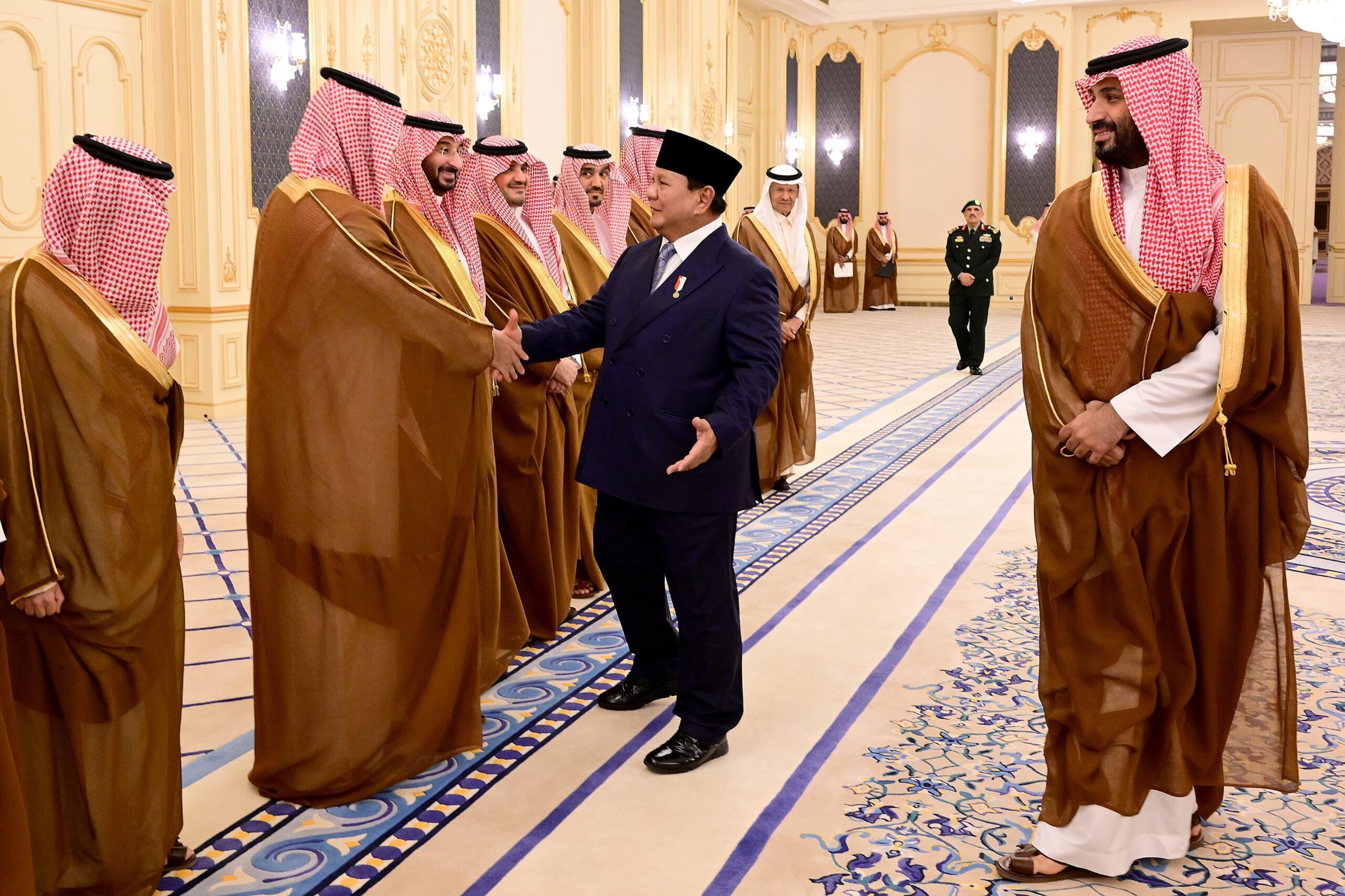 Pertemuan Akrab Presiden Prabowo dan Pangeran MBS, Cerminan Kedekatan Dua Negara Serumpun