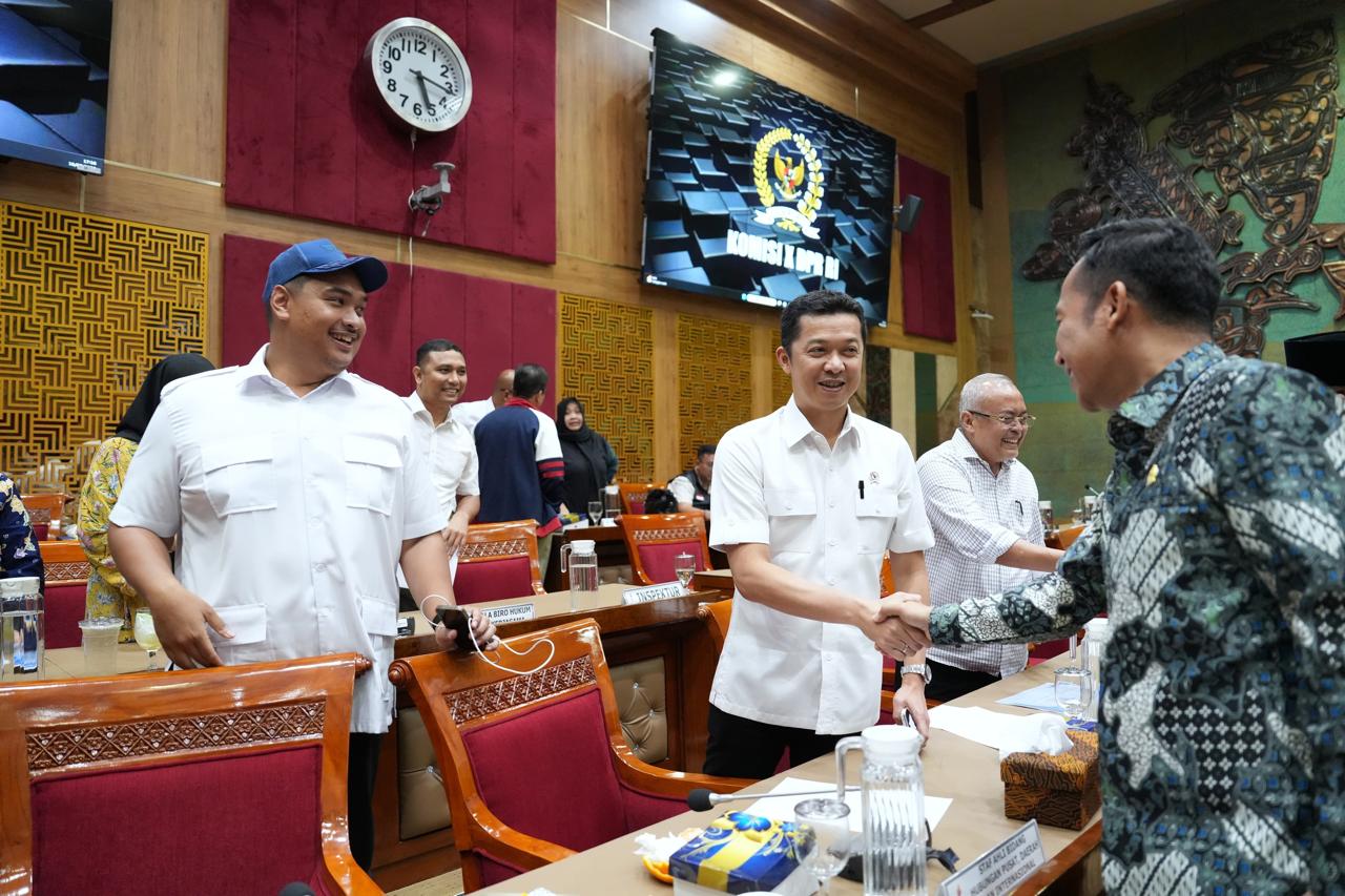 Realisasi Anggaran 98,43%: Menpora Dito Dapat Pujian dari DPR RI atas Kinerja Positif