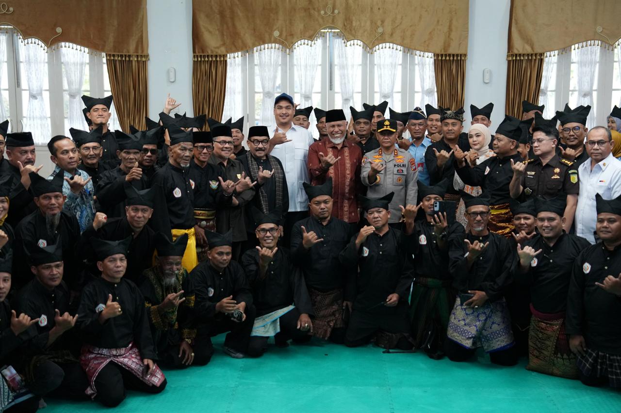 Menpora Dito Dukung Sumbar Dirikan Pusat Budaya Pencak Silat