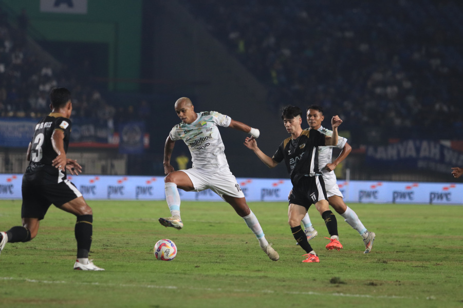 Evaluasi di Piala Presiden 2025: Bojan Hodak Yakin Persib Tampil Lebih Baik
