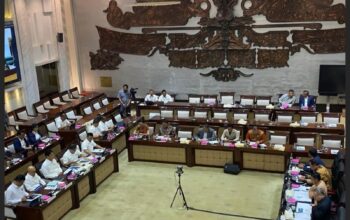 Purbaya Yakinkan DPR RI Harga BBM Subsidi Tidak Naik di 2026, DPR Tepuk Tangan